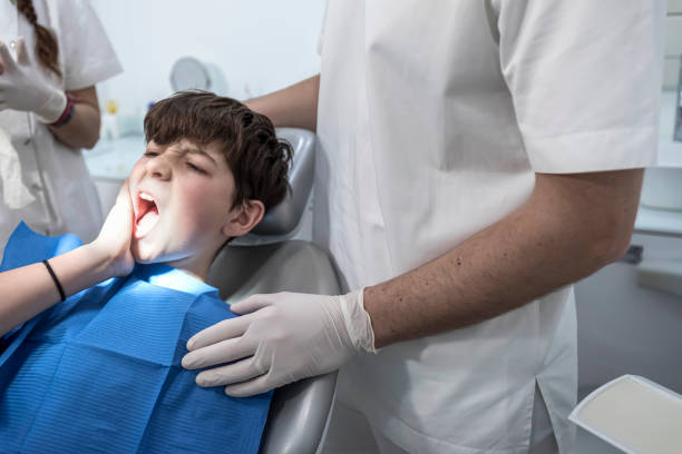 Best Orthodontic Emergency Dentist in Melville, NY